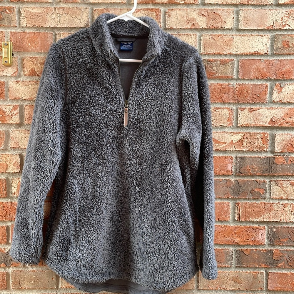 Women’s Charles River size S 3/4 zip pullover